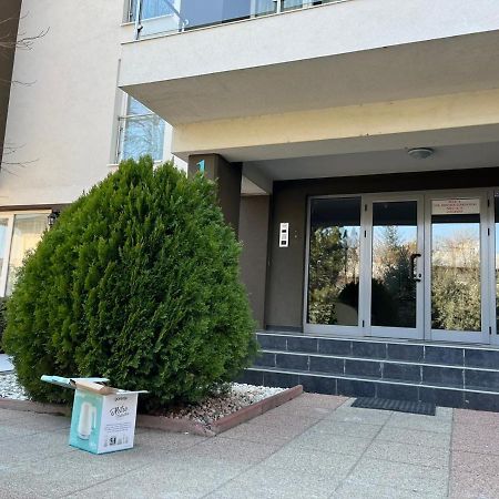 אוטופן Tranzzzit Airport Apartment מראה חיצוני תמונה