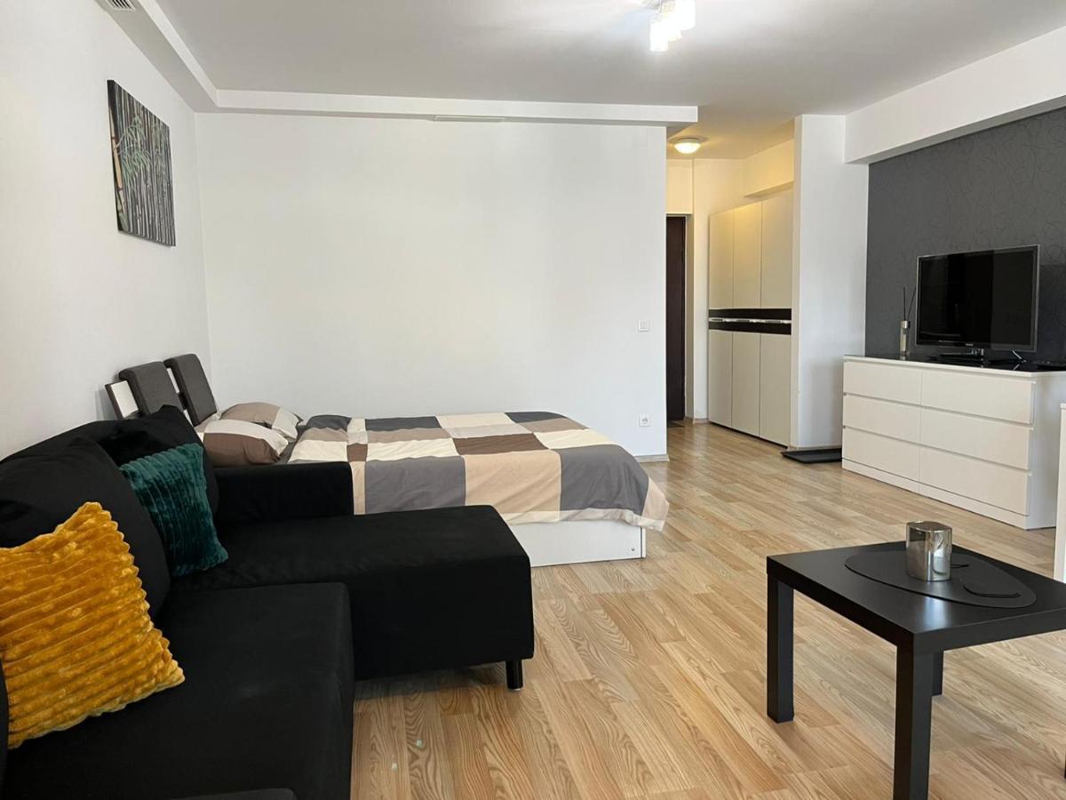 אוטופן Tranzzzit Airport Apartment מראה חיצוני תמונה